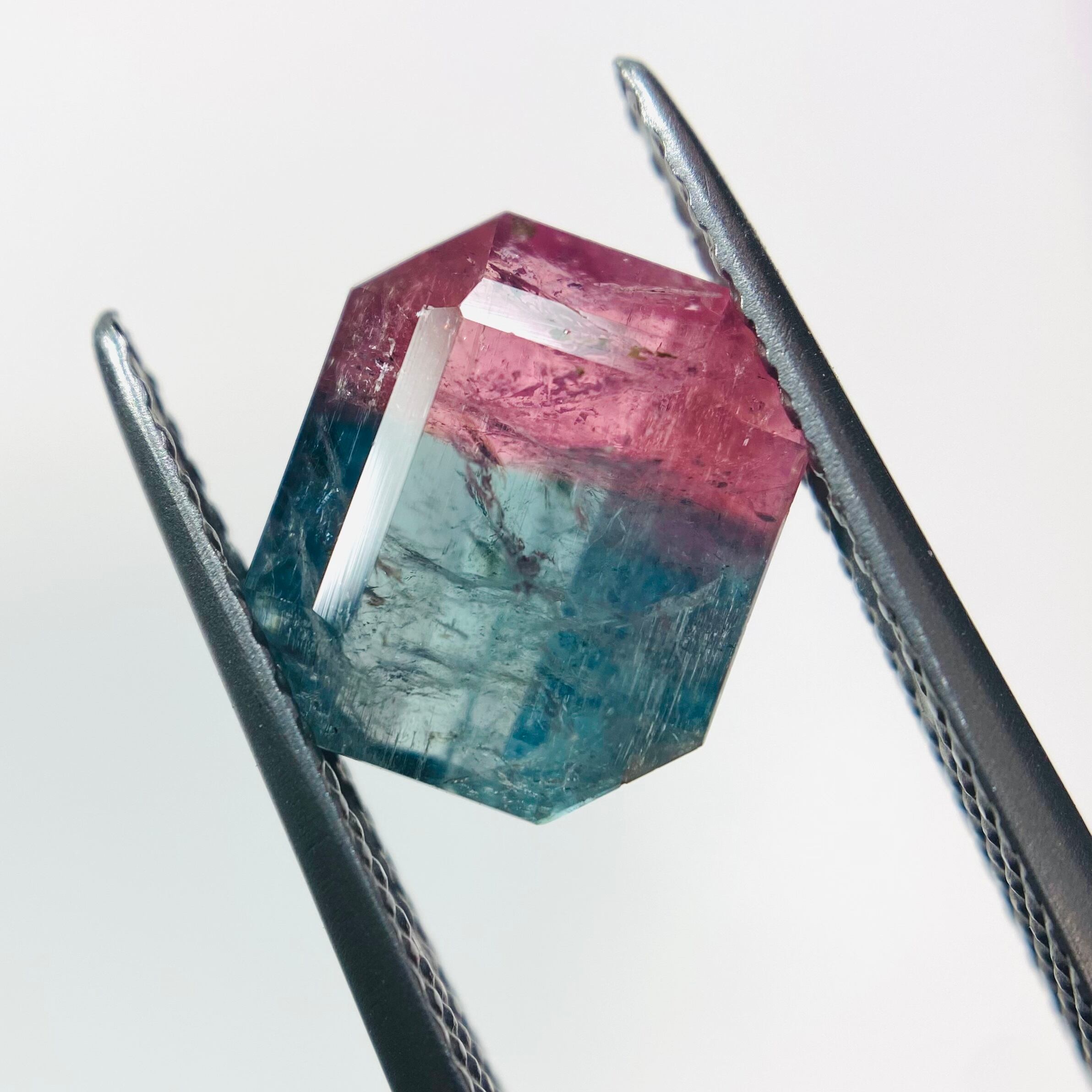 はっきりすぎてきゅん♡なバイカラートルマリン