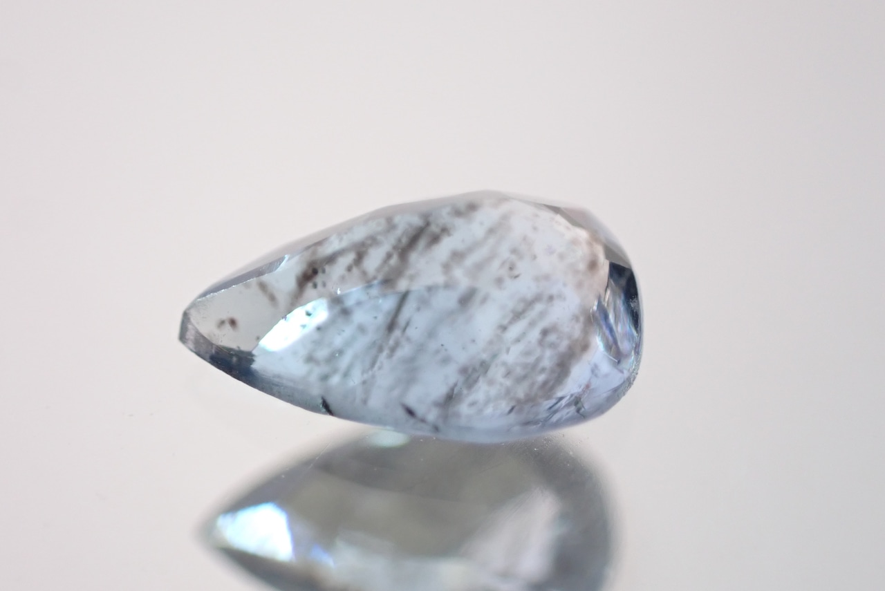 サンタマリアアクアマリン　0.36ct　[E10-60]