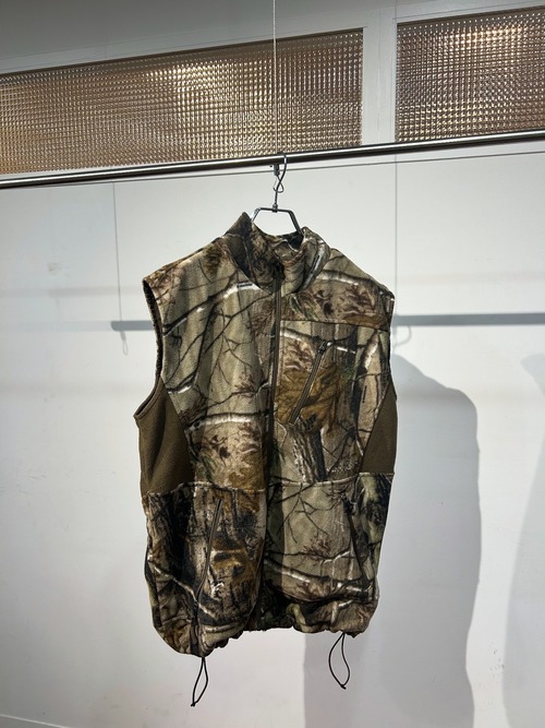 Cabela's fleece vest