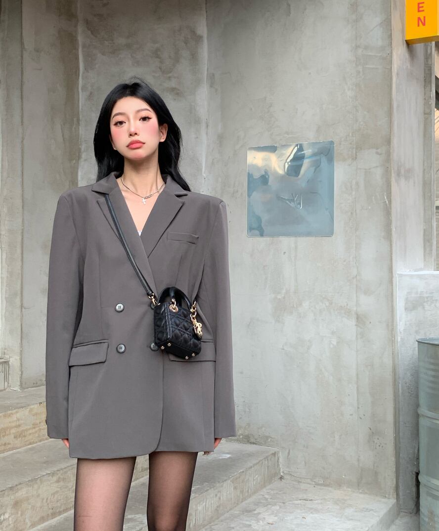 グレージャケット オータムカジュアルトップス ストリート 秋物 ブラックストロベリース7369001848