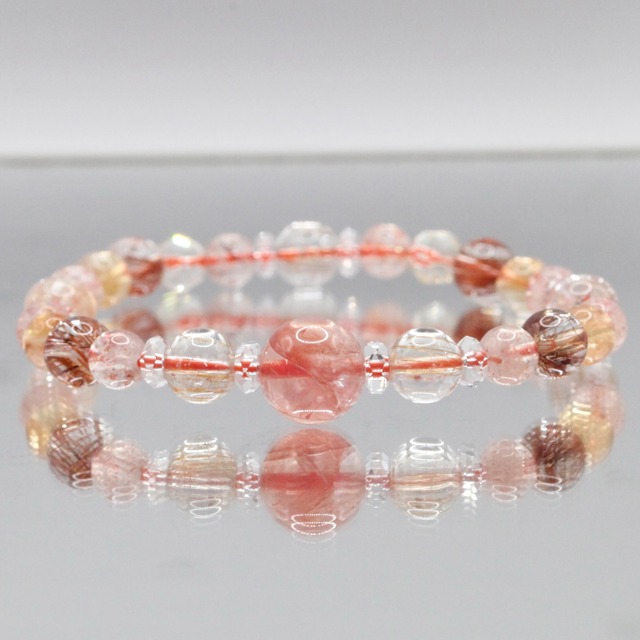 デザインブレスレット