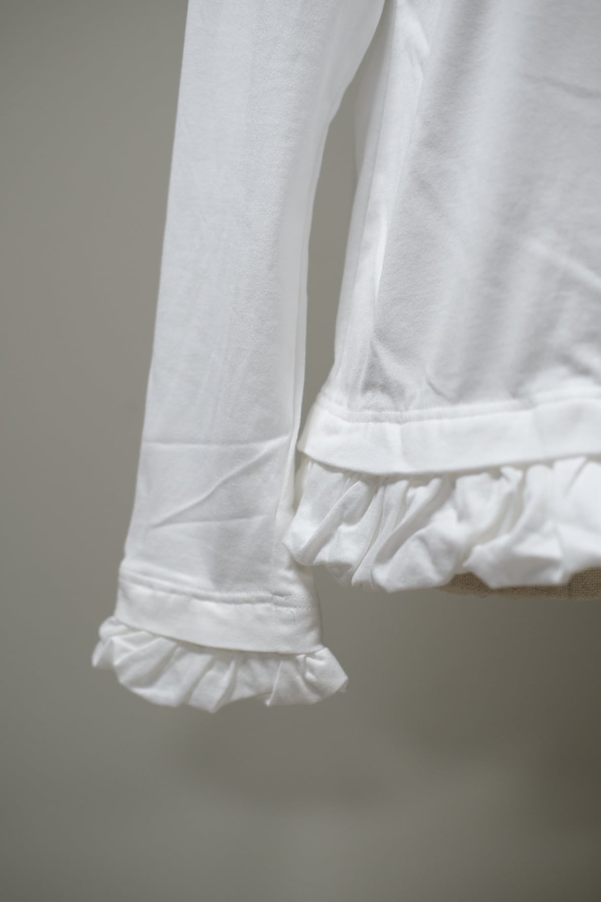 Pillings  / ピリングス | CITYSHOP取扱い CUT-AND-SEW AND FRILL フリル カットソー | F | グレー | レディース Pillings】 cut-and-sew and frill -o white- | loop