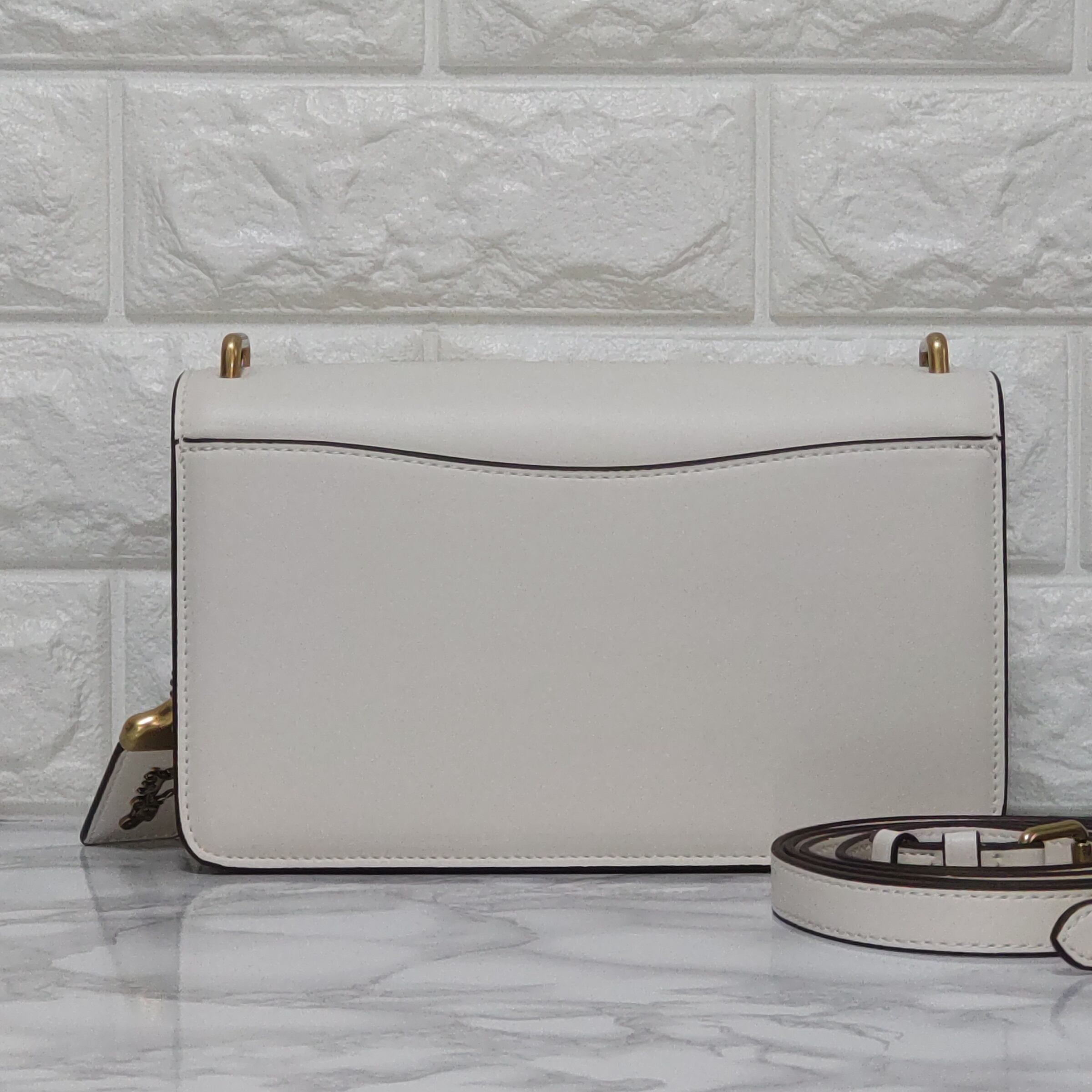 COACH コーチ ショルダーバッグ 新作 バンディット ショルダー バッグ  