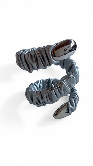 【26AW 先行予約】FUMIE TANAKA フミエタナカ / gather bangle