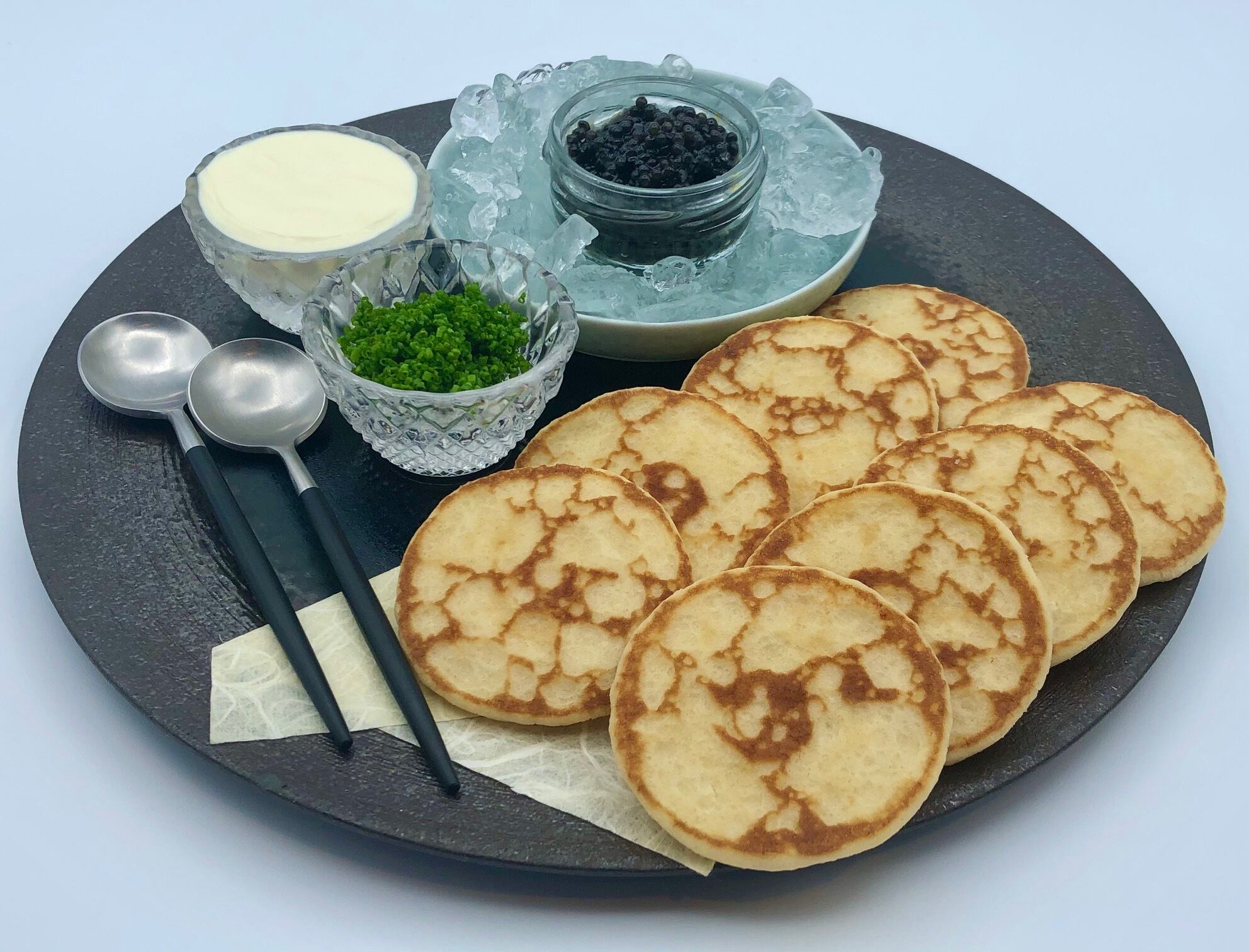 フランス産 キャビアの ブリニ 小さなパンケーキ リストランテヒロ公式online Wine Shop フランス産 キャビアの ブリニ 小さなパンケーキ リストランテヒロ公式online Wine Shop