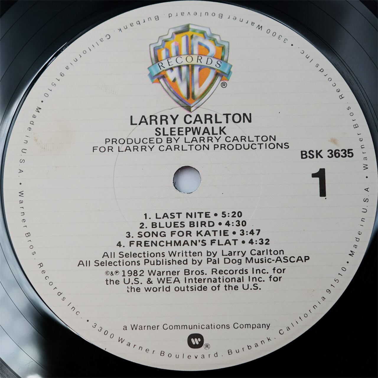 (米国盤LPレコード) Larry Carlton / Sleepwalk Larry Carlton : Sleepwalk (LP, Vinyl record album) -- Dusty Groove