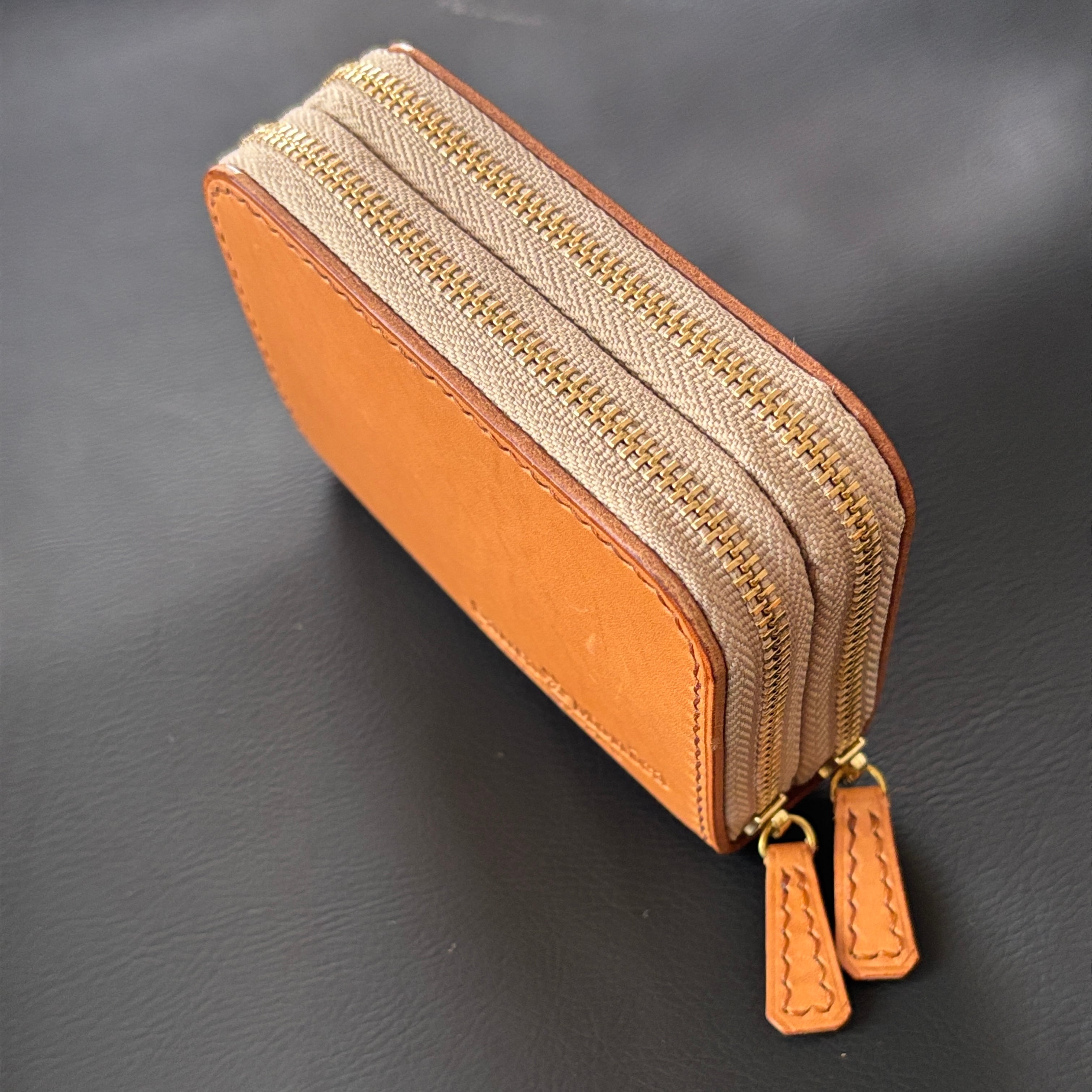 ファスナー治具（ミニラウンドファスナー、参考型紙付き） | さんた屋