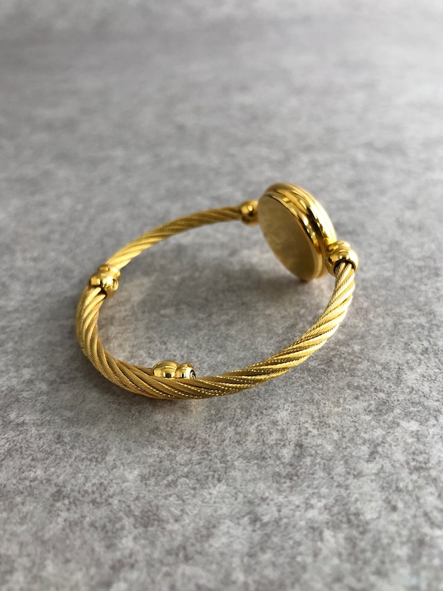 GUCCI グッチ 腕時計 ゴールド ラウンド ステンレススチール クウォーツ バングルウォッチ vintage ヴィンテージ オールド bzmjuk