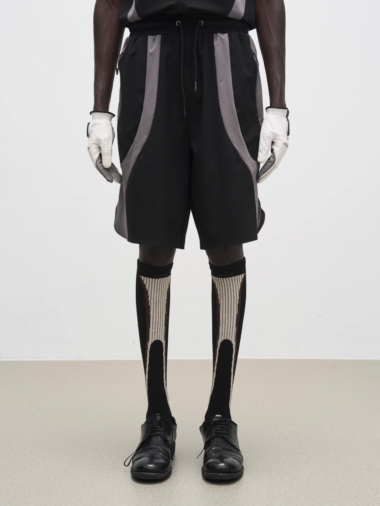 7440 37 1 Side Panel Stretch Sports Shorts