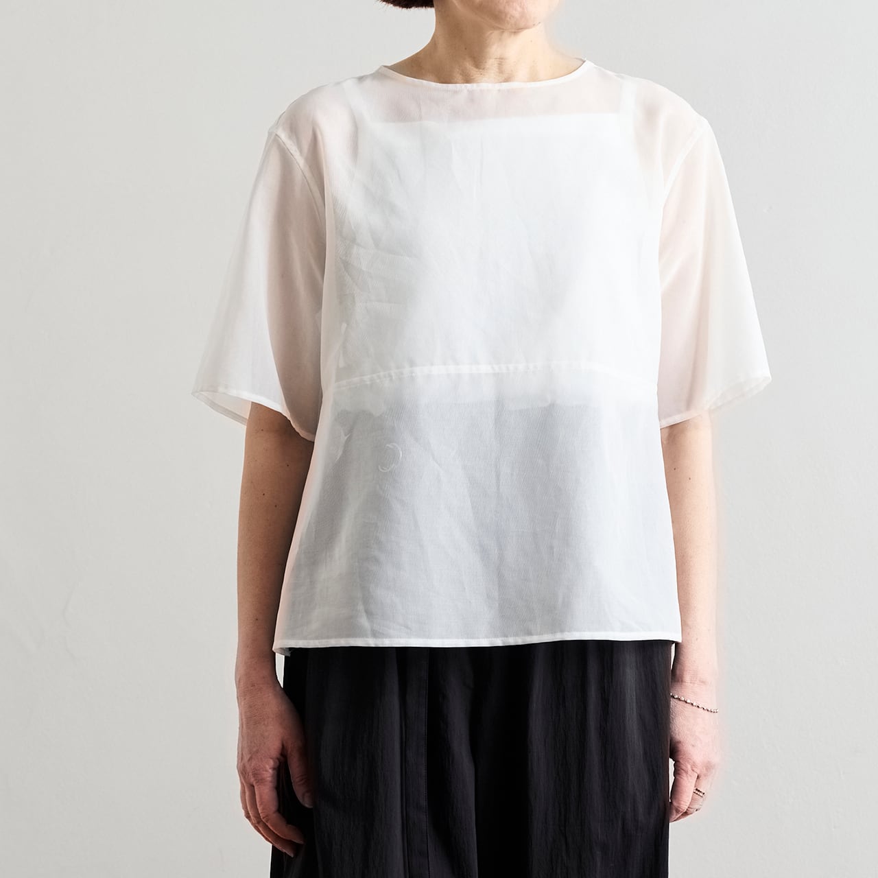 【30%off】10 HANDCRAFTED MODERN テンハンドクラフテッドモダン organza half sleeve pullover オーガンジーブラウス ホワイト