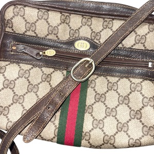 vintage GUCCI “sherry line” shoulder bag