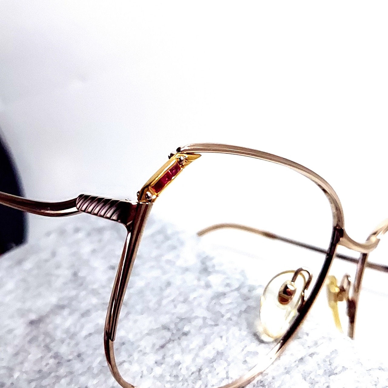 No.749メガネHOYA宝飾ルビー&18K装飾【度数入り込み価格】 - サングラス 