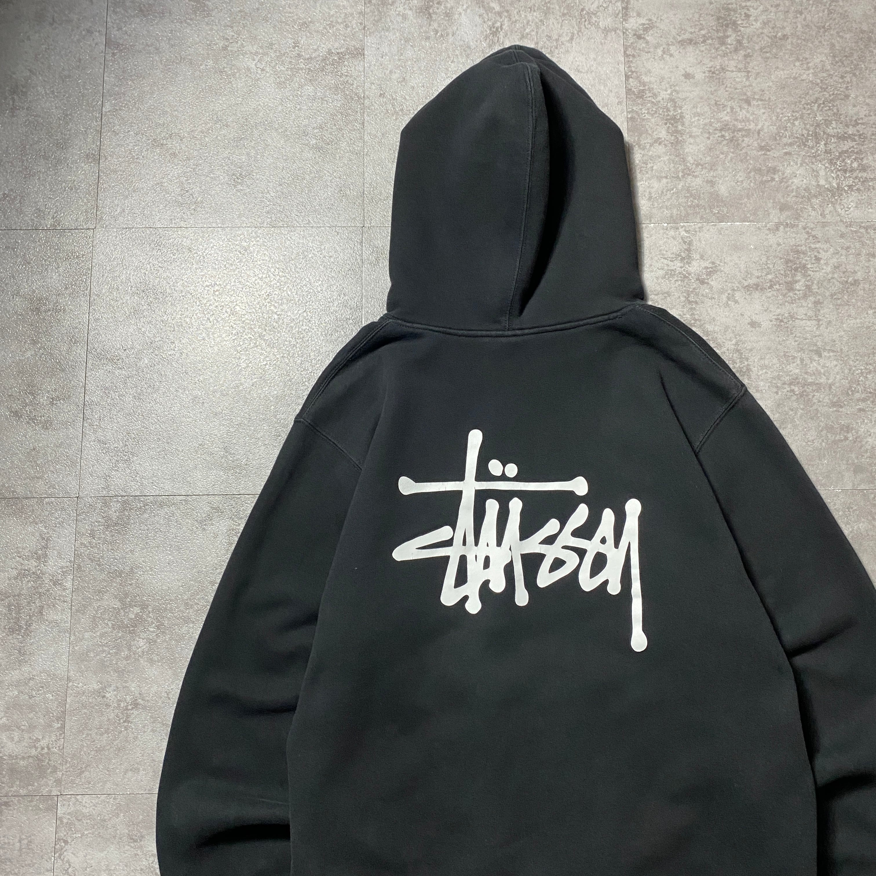 美品 ステューシー ビッグバッグロゴ ショーンフォント パーカー XL stussy ステューシー ショーンフォント バックプリント ブラック黒