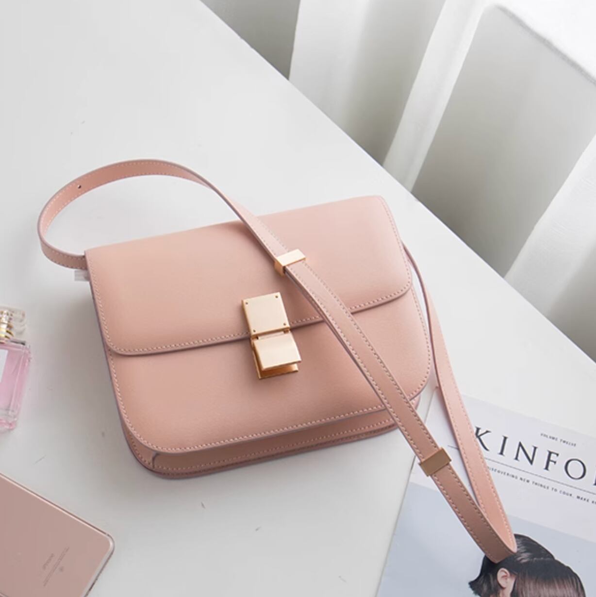 Small leather square bag Nude Pink