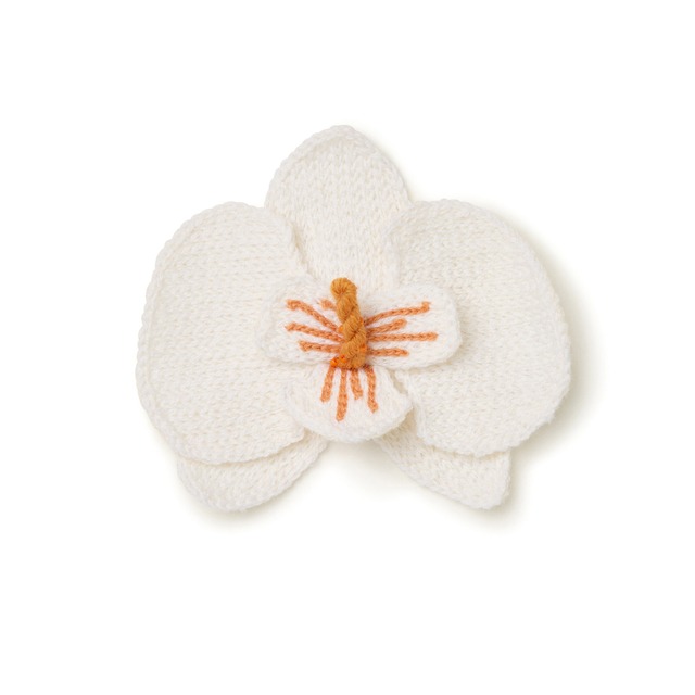 ALANUI　ORCHID EMBROIDERED BROOCH　WHITE