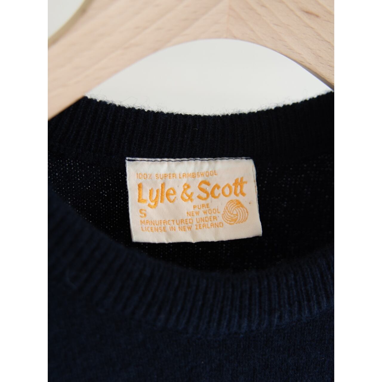 Lyle & Scott】Made in New Zealand 100% Lambswool Sweater（ライル