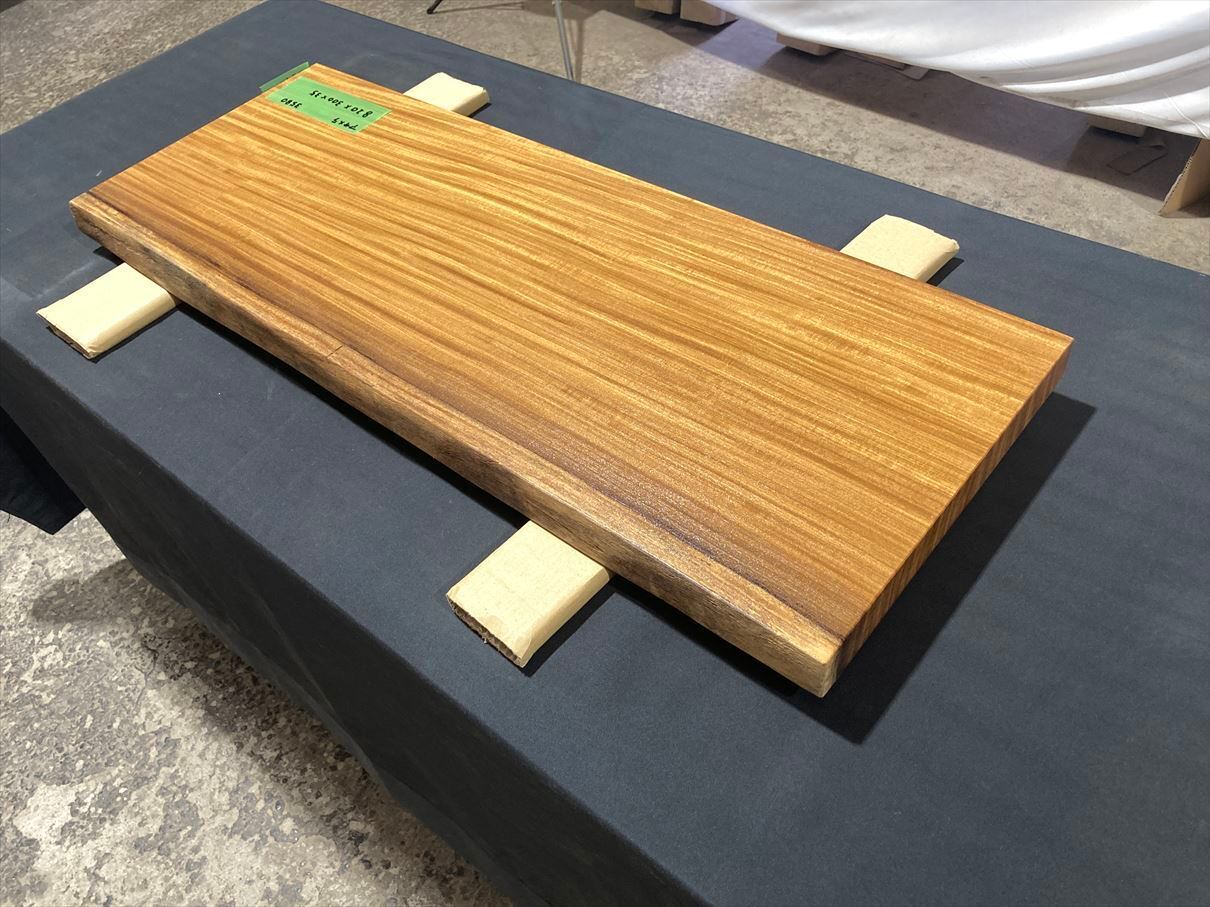 アサメラ3580 アフリカンチーク 片耳 一枚板無垢 820x300x35