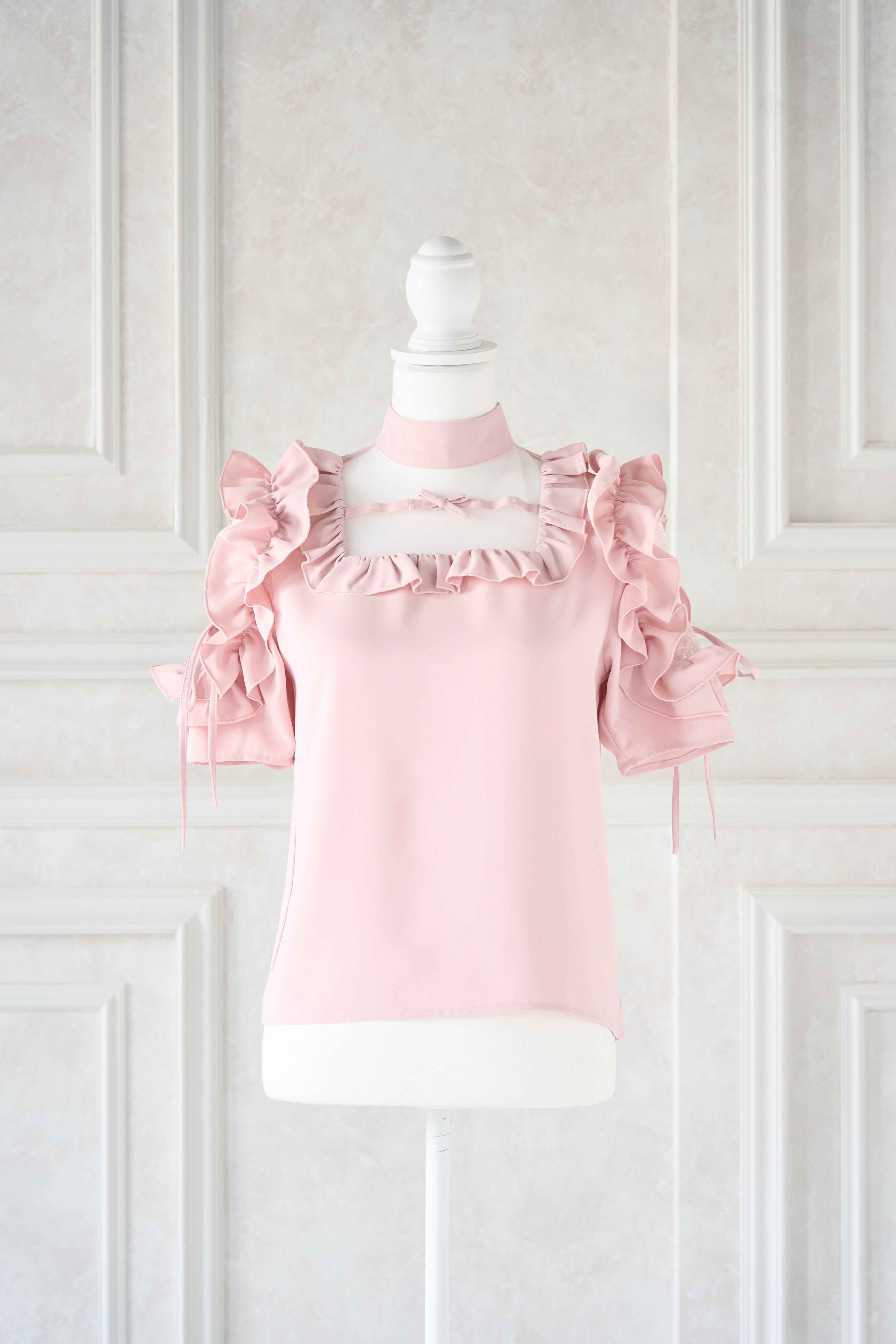 きらきらショルダーフリルブラウス