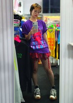 ゲーマーな観音様｜Tシャツ-紫