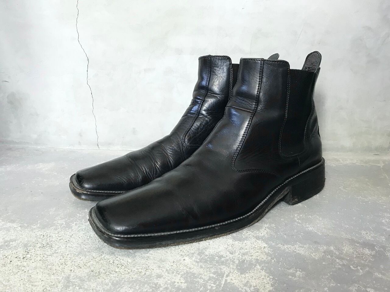 LAVORAZIONE ARTIGIANA square-toe chelsea boots MADE IN ITALY