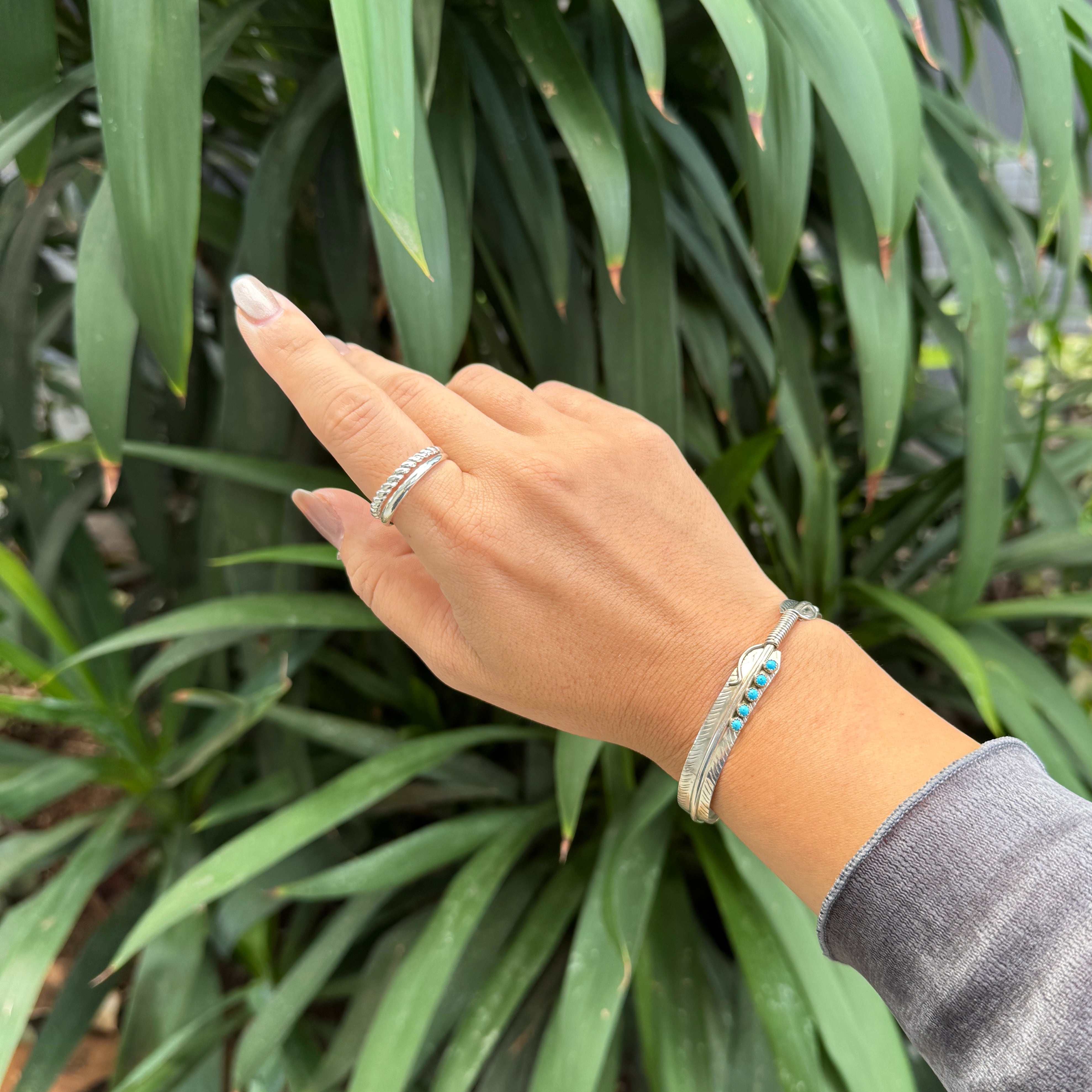 Indian Jewerly》スリム フェザーデザイン ターコイズバングル 羽 鳥