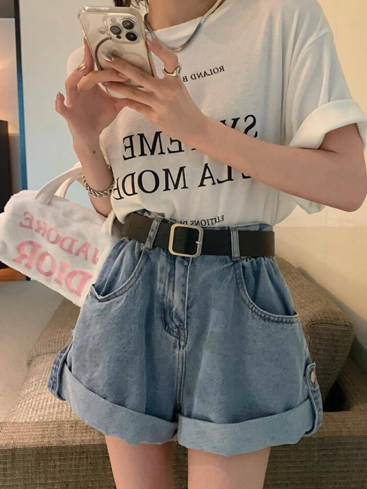 可愛く美脚見えする優秀ボトムス ロールアップデニムショートパンツ