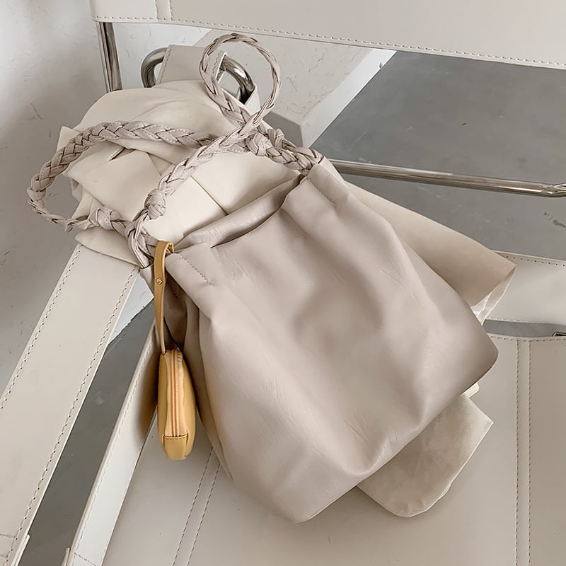 バッグの大容量の女性のバッグ2020夏の新しいトレンドバージョンの野生のハンドバッグの大きなバッグインネット赤いトートバッグ Tiancai_Wing_Bag6064887