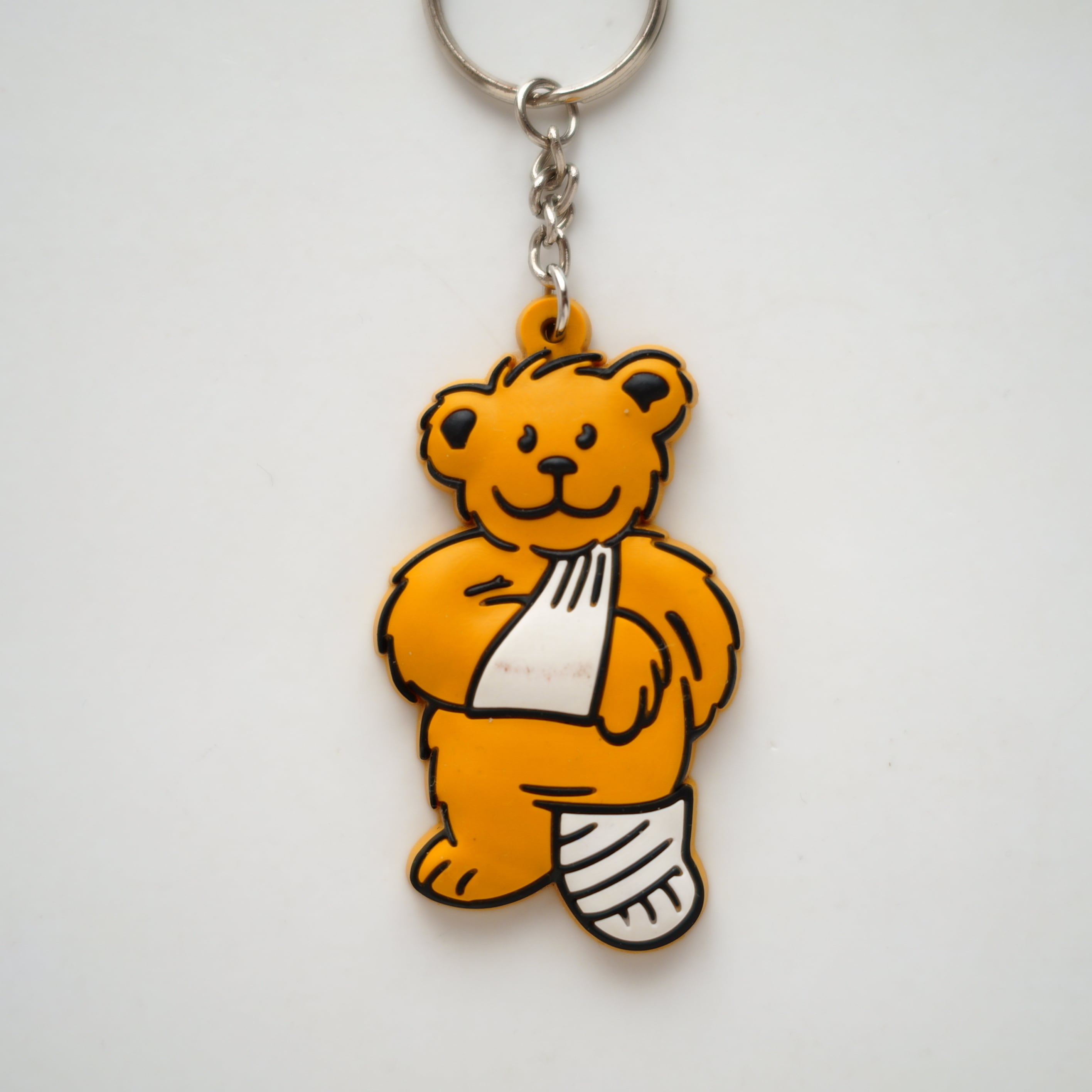 90年代 非売品 アメデオ 世界名作劇場 キーホルダー Keychain / Bandaged Bear | troldhaugen antiques ｜ 北欧