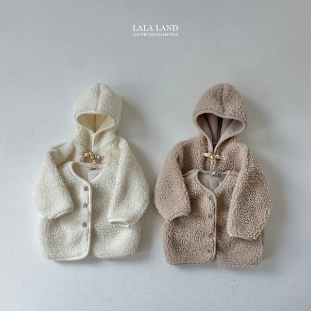 【予約】Bear Hood Ddeok Coat