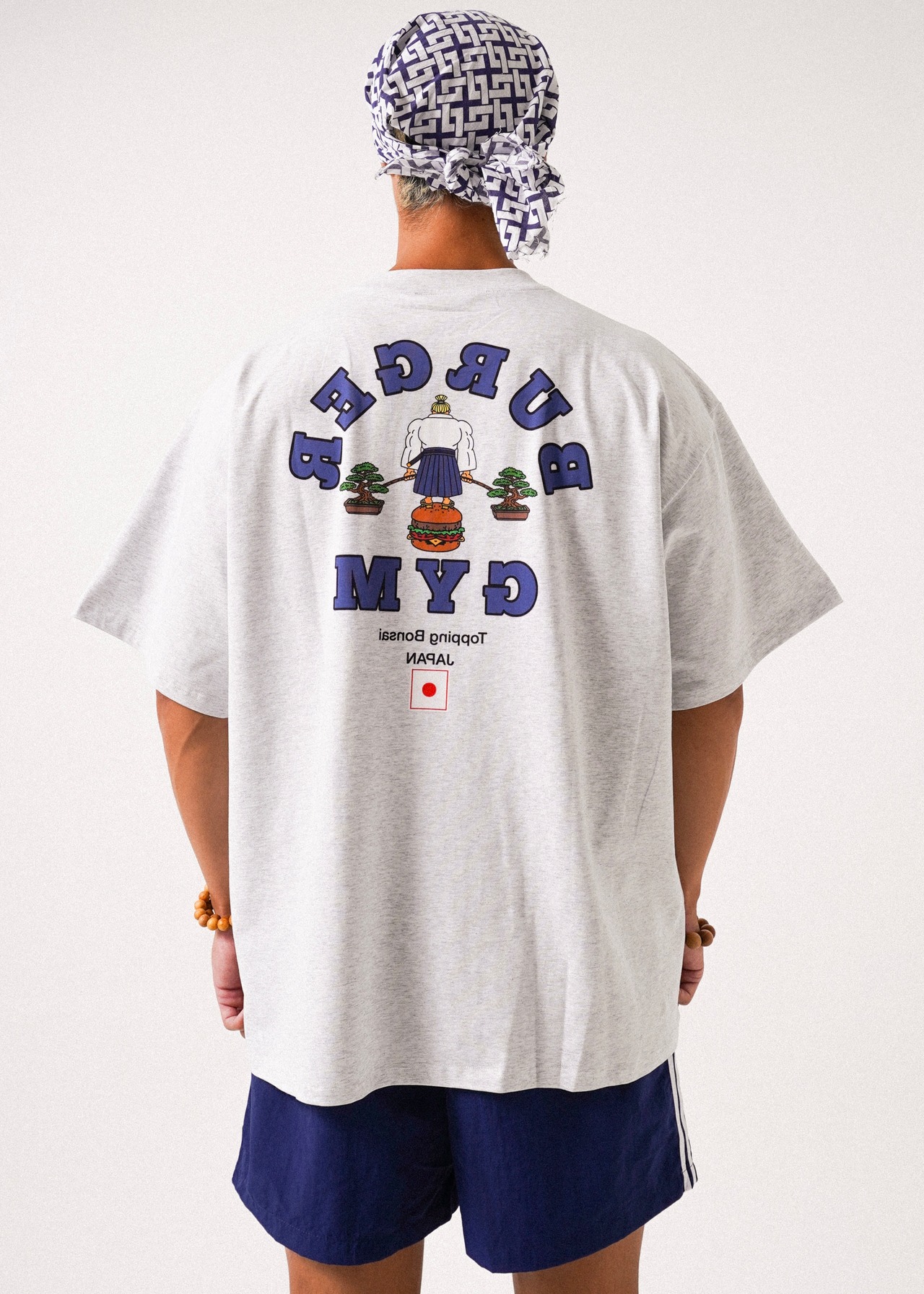 グラフィックTシャツ 40