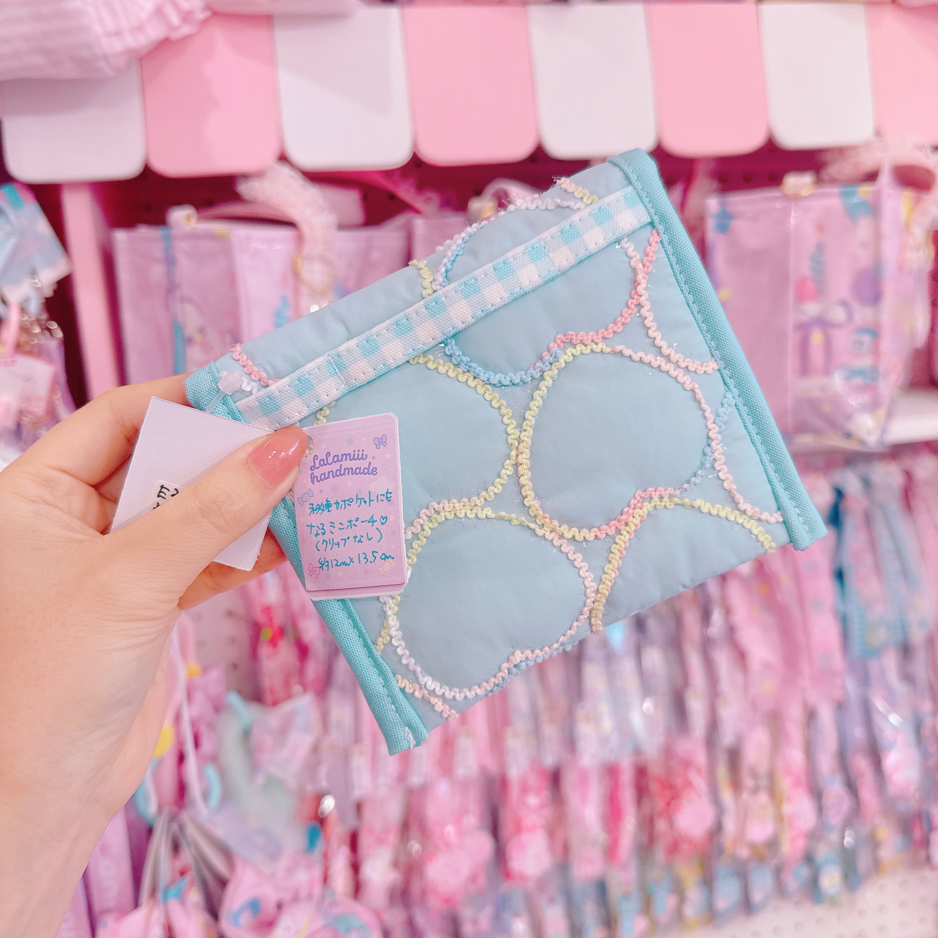 【E3】99-12移動ポケットになるミニポーチ