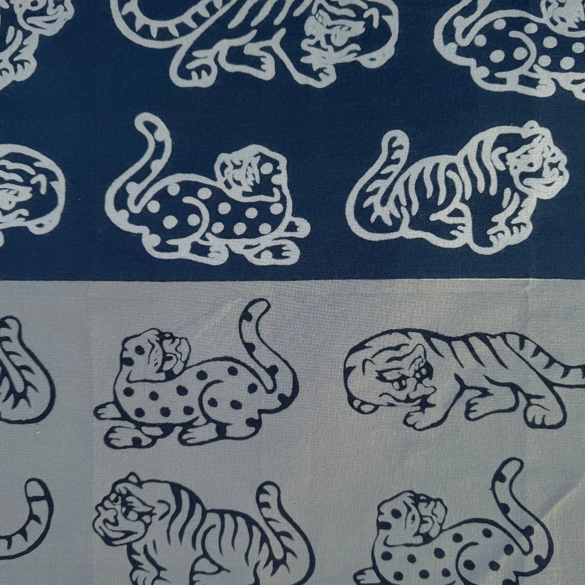 Gocha】手ぬぐい「山鳥毛の虎(東雲)」 | 丸ゆ商会