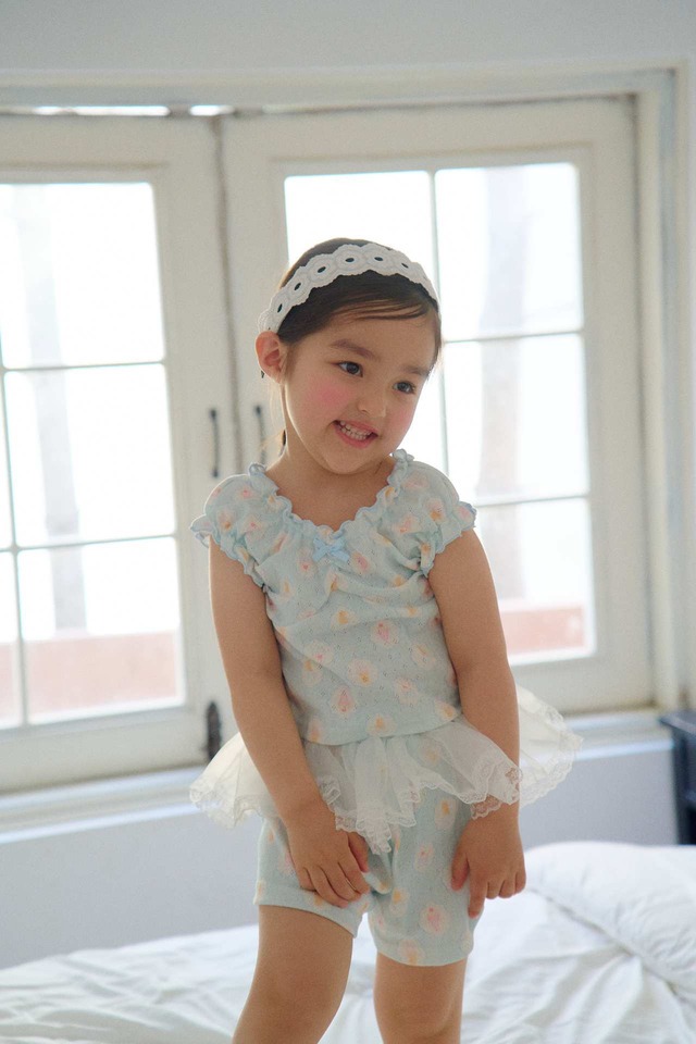 【5/9〆予約】<chouchoushasha>  Ice cream shirring top