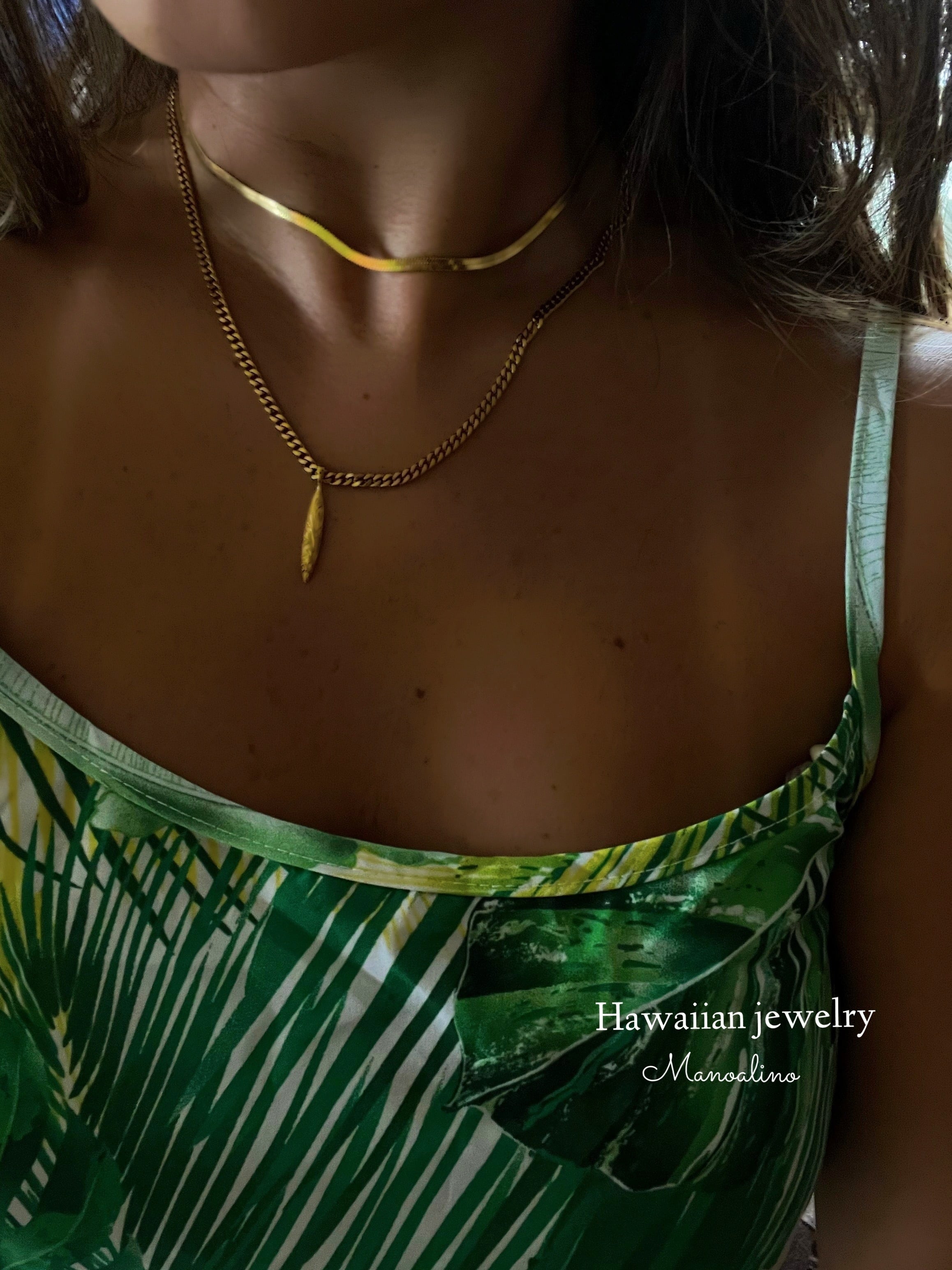 Surfboard necklace Hawaiianjewelry(ハワイアンジュエリー Surfboard necklace Hawaiianjewelry(ハワイアンジュエリー