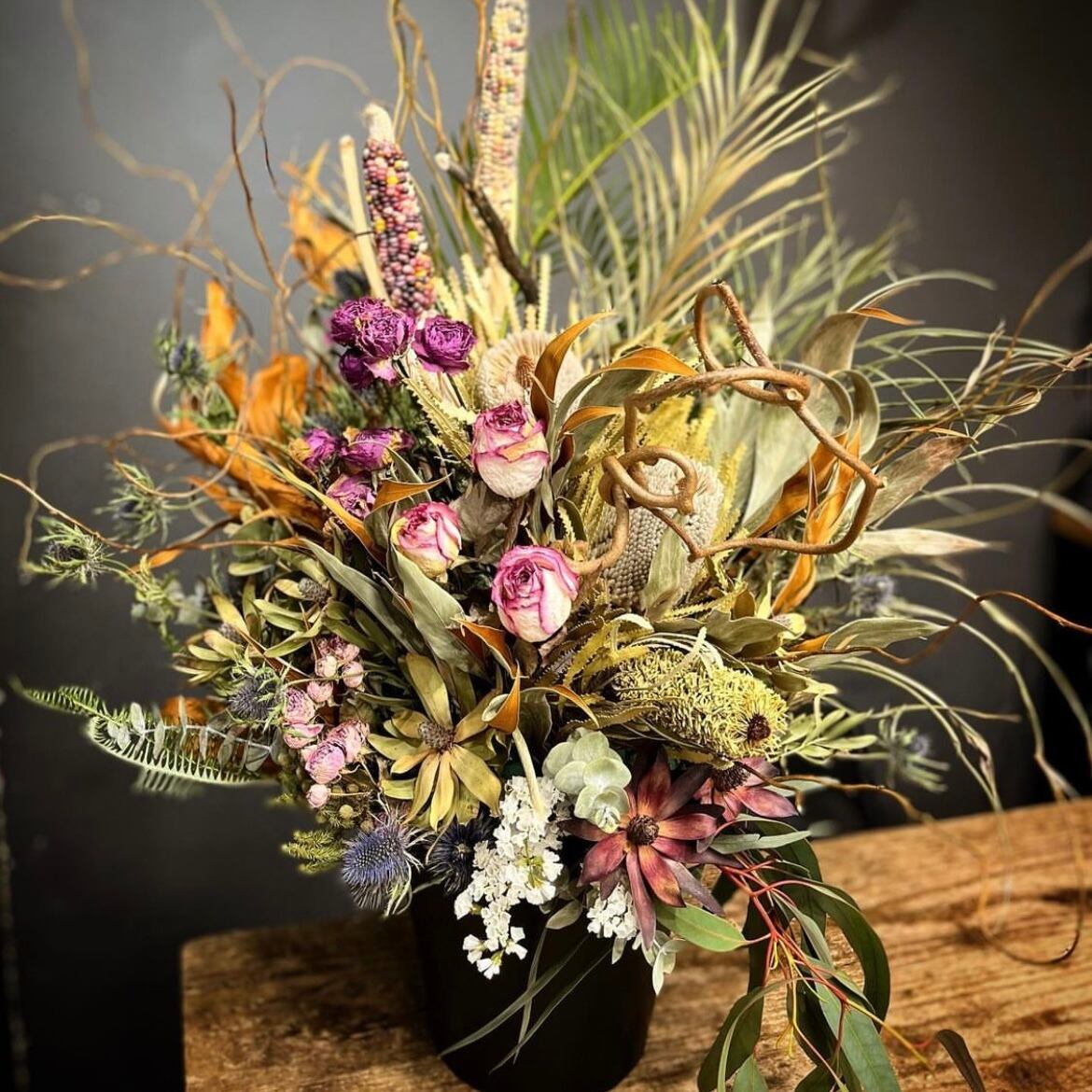 dried flower arrangement L | 花繁(Azure株式会社)