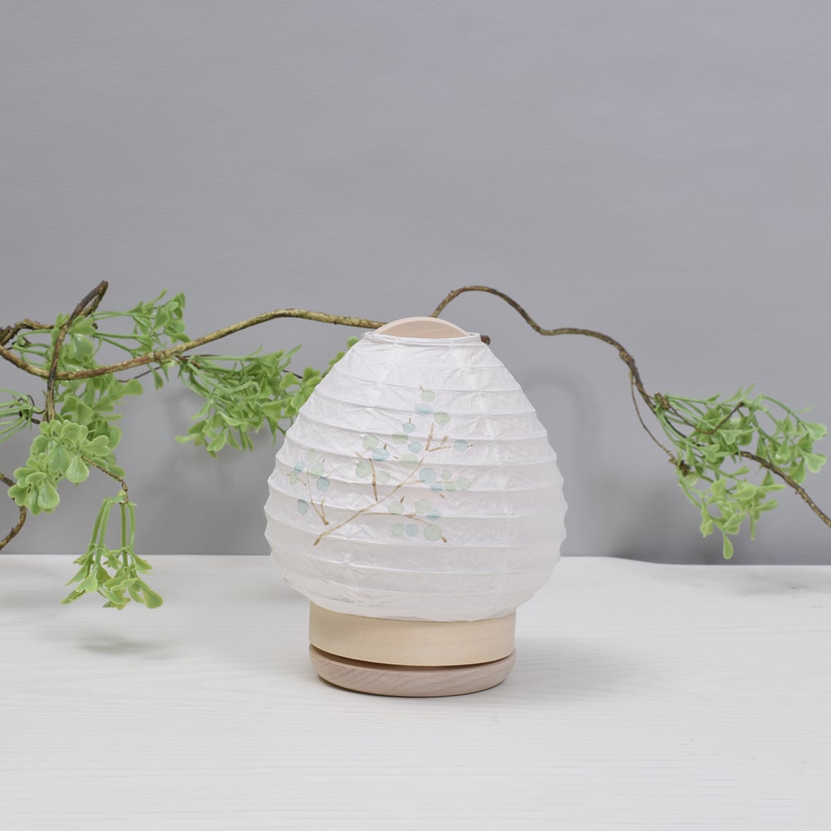 盆提灯【ほのか華 豆】青い実|モダン |おしゃれ |コンパクト |ミニ |岐阜提灯|ちょうちん|24739