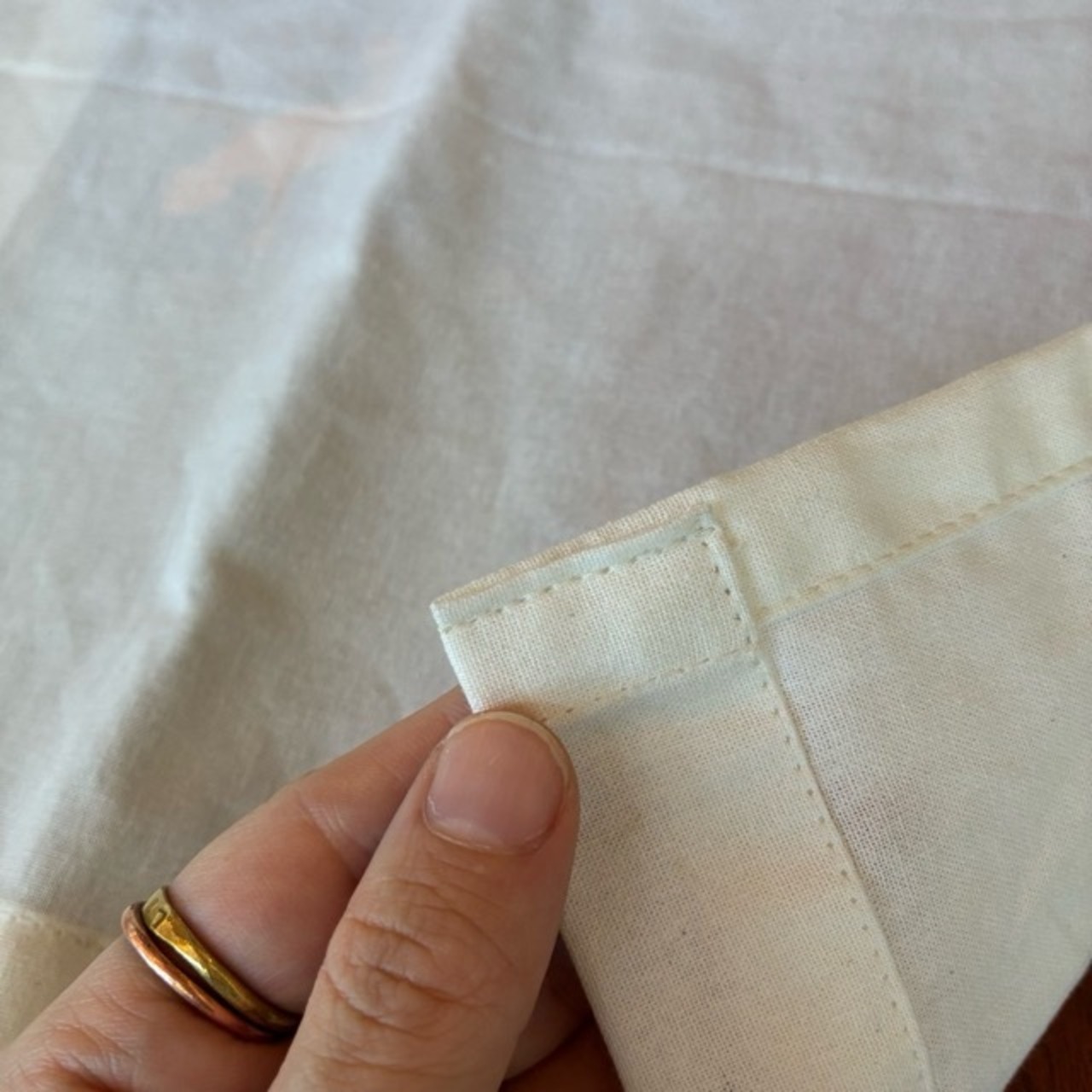 TOPANGA Homefurnishing India Cotton Sheeting curtain　インド　コットンシーチングカーテン　110×240cm　ホワイト　白　綿　ナチュラル　間仕切り　掃き出し窓　レースカーテン　ドレープカーテン　中厚　カーテンポール　暖簾