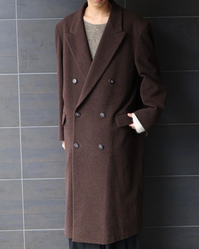 Cashmere double-breasted coat