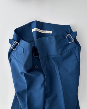 CHRISTOPHE LEMAIRE　CROPPED SIDE BUCKLE TROUSERS