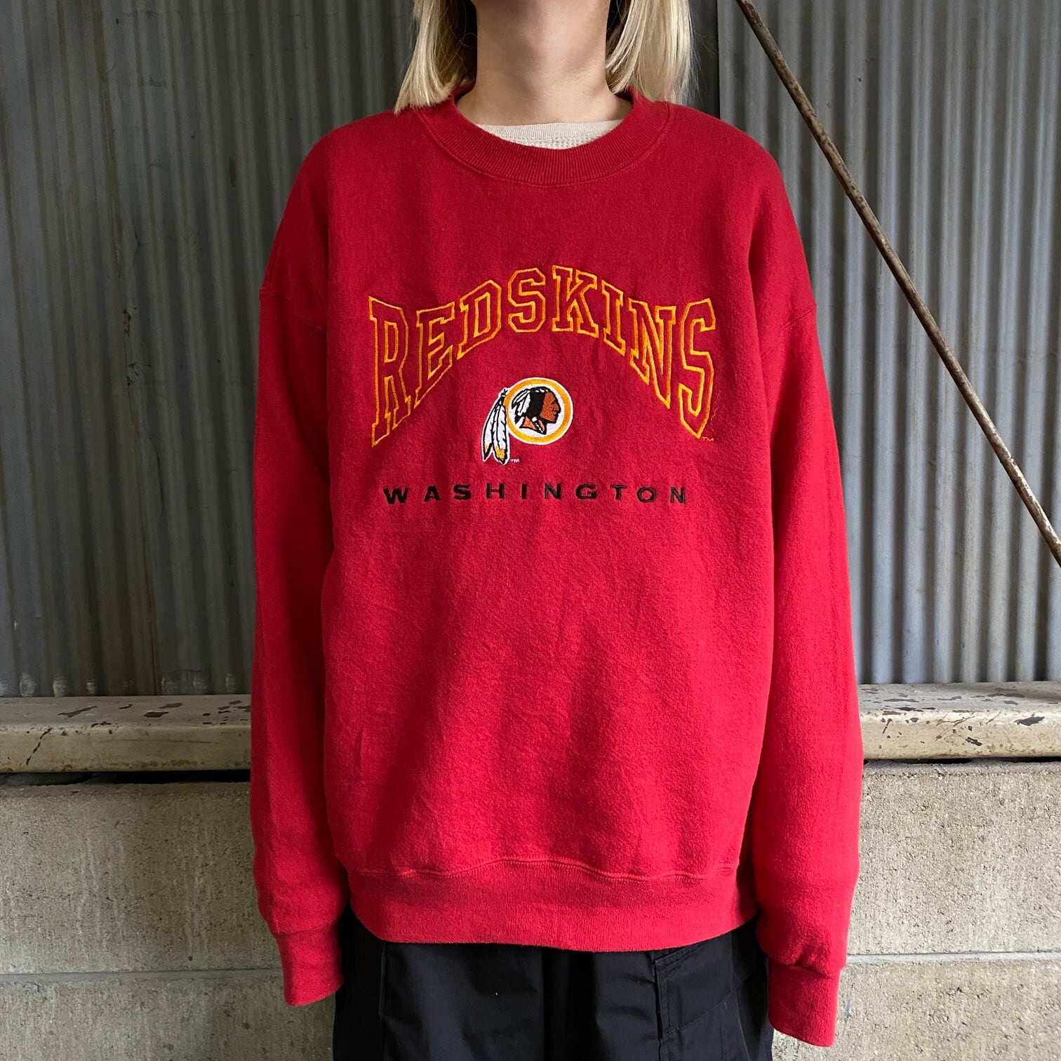 90年代 NUTMEG NFL WASHINGTON REDSKINS ワシントンレッドスキンズ プリントスウェットシャツ トレーナー USA製 メンズXL ヴィンテージ /eaa324381