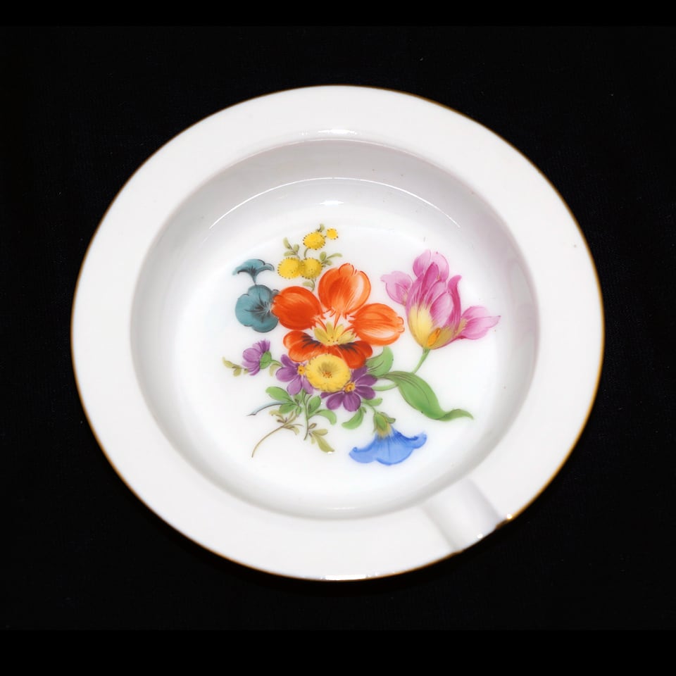 灰皿（花柄/マイセン） | アンティークと台湾茶の店