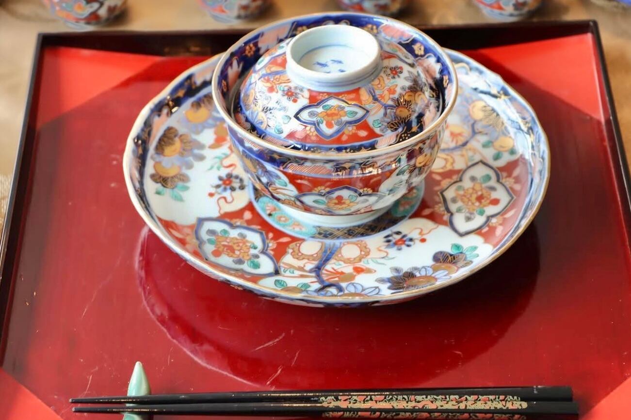 【時代】伊万里焼 色絵 菊 柘榴 橙 鳥 浮き彫り菊芯紋小皿 12点セット 伊万里焼 色絵 柘榴鳥文 猪口 通りもの/Imari small cup | (有)新原美術