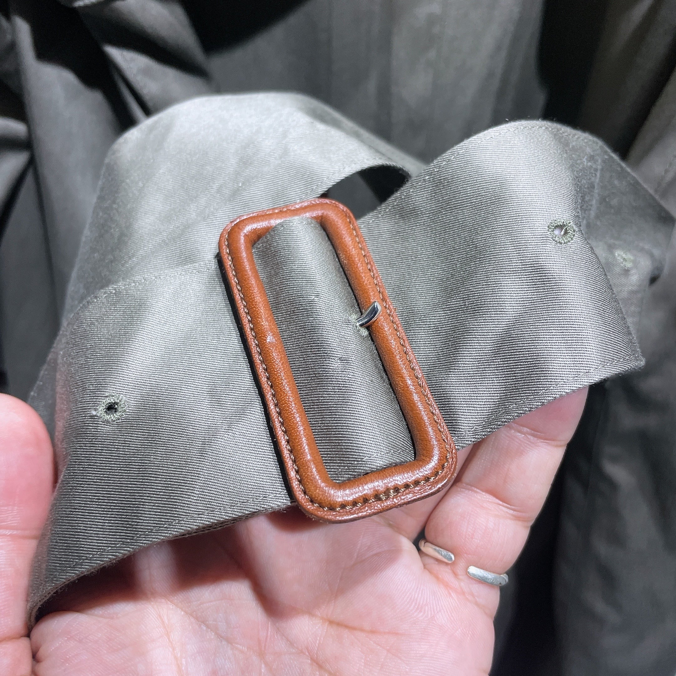 1970- 80s ” Old Burberrys ” Beautiful silhouette Special vintage trench coat