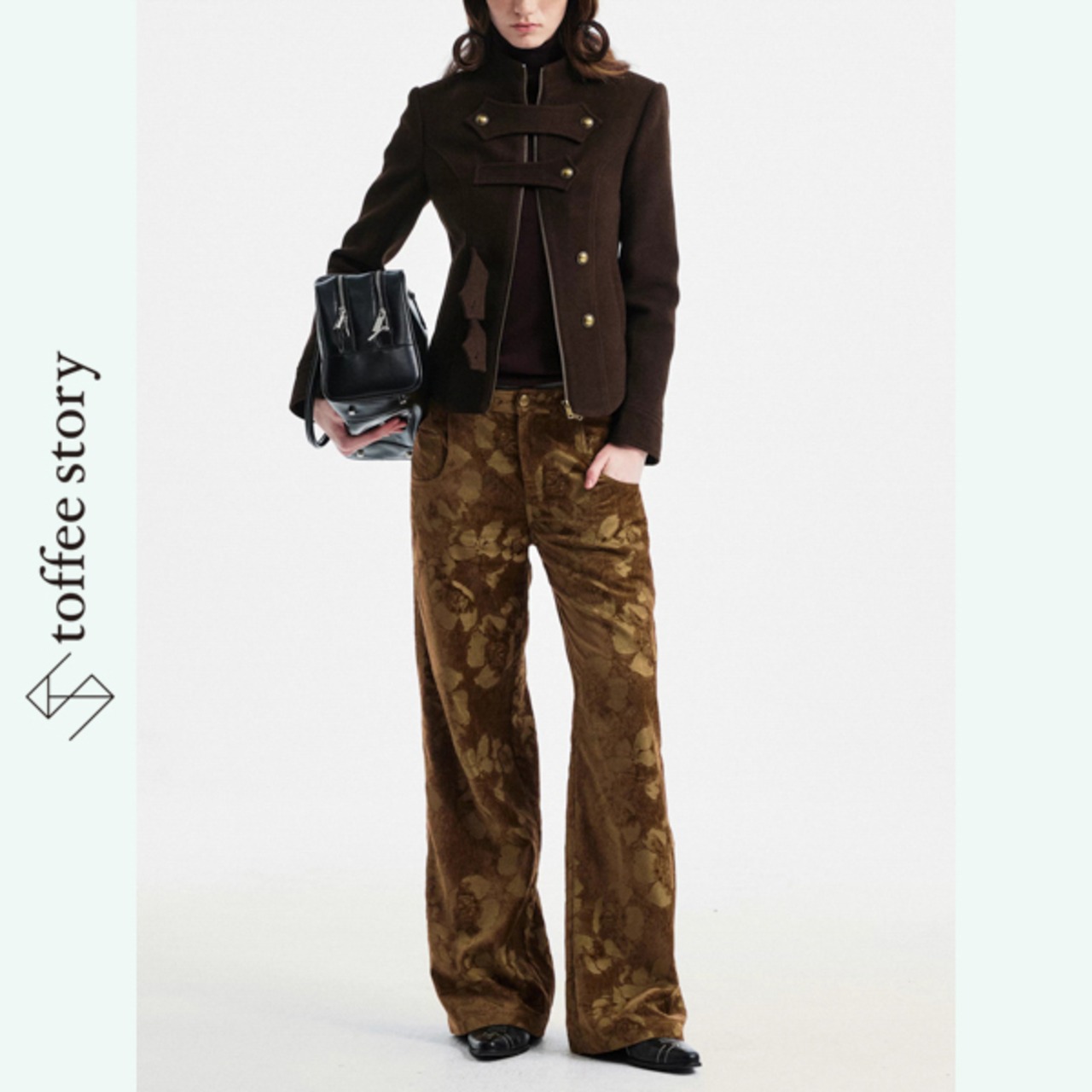 【2color】冬の息をすくうタートルニットの余白譜 《B0059》