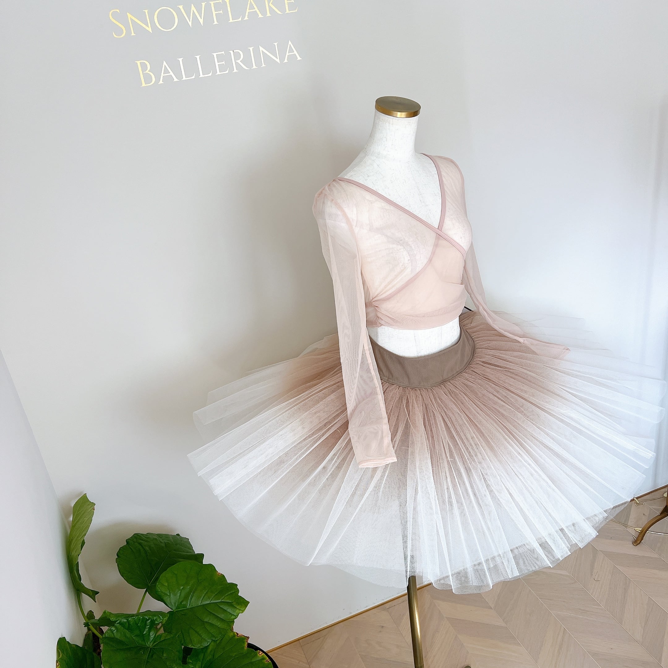 バレリーナ　トップス Tops トップス | バレエショップ Snowflake Ballerina