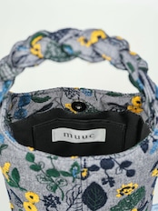 【muuc × ヌノニシタイ】筆記帳刺繍 三つ編みバッグ / ネイビー