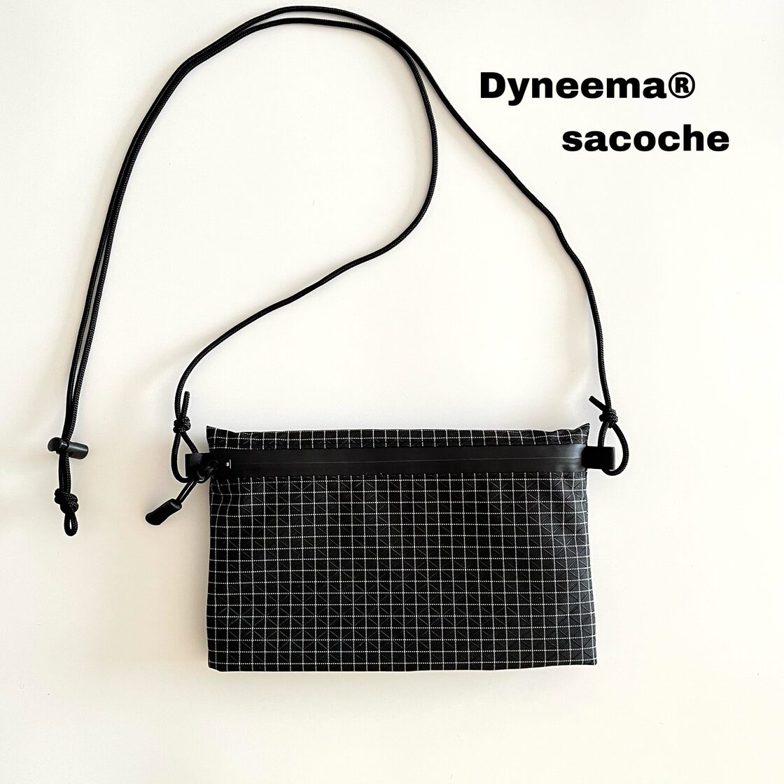 Dyneema® ダイニーマ サコッシュ ショルダー ウエストポーチ（マチあり 