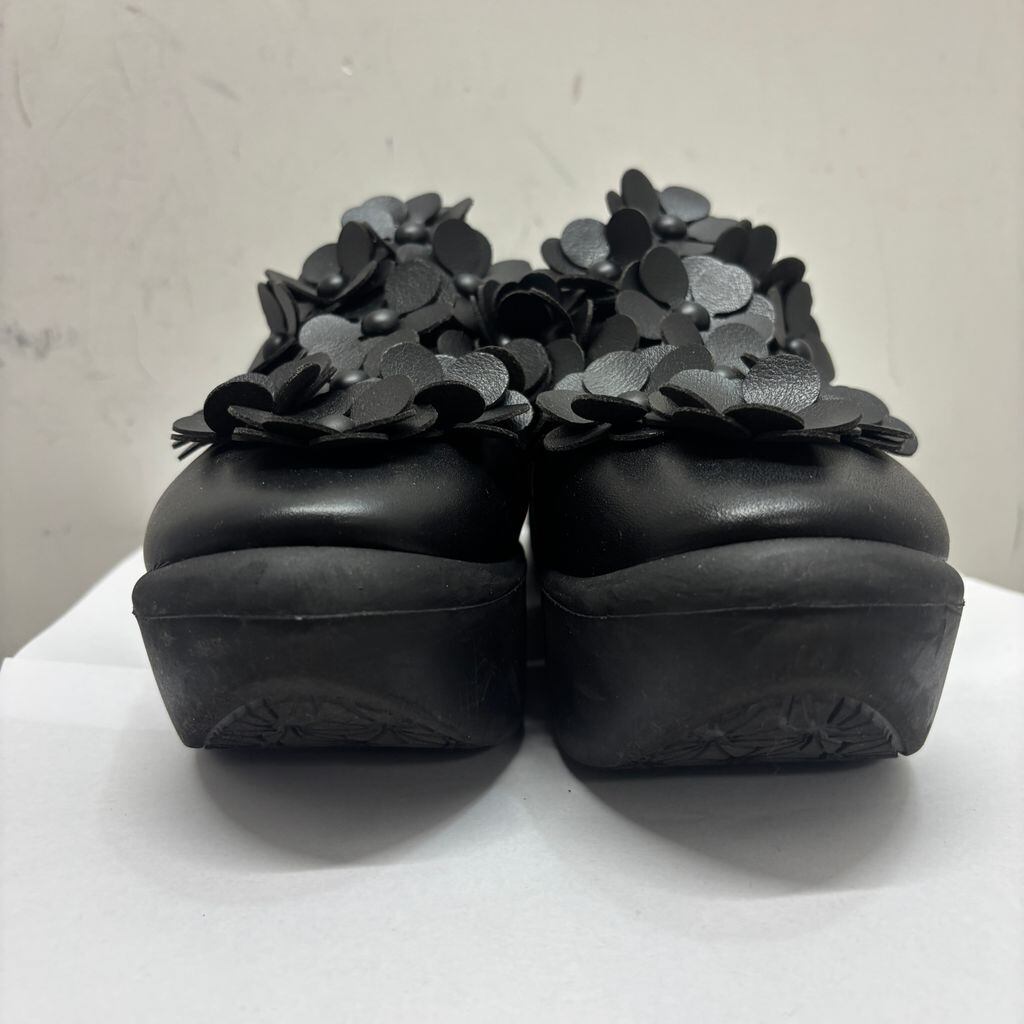 TOKYO BOPPER トウキョウボッパー FLORAL SLIP-ON シューズ ブラック