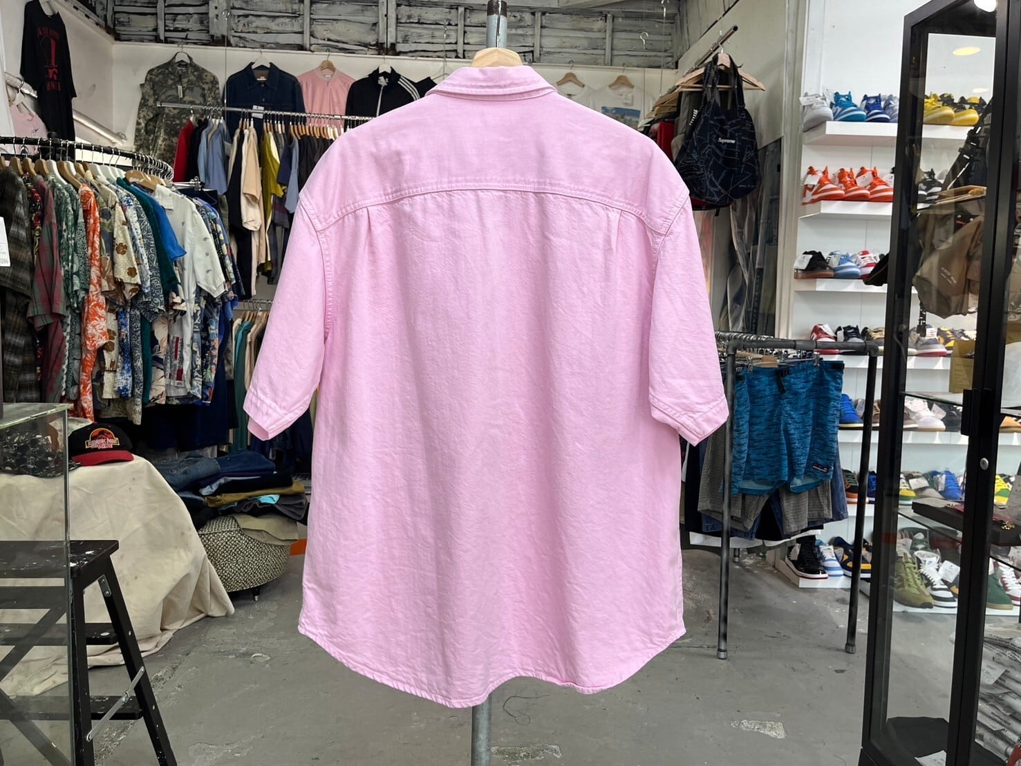 Supreme LOOSE FIT SS DENIM PAINTER SHIRT PINK MEDIUM 06332 | BRAND  