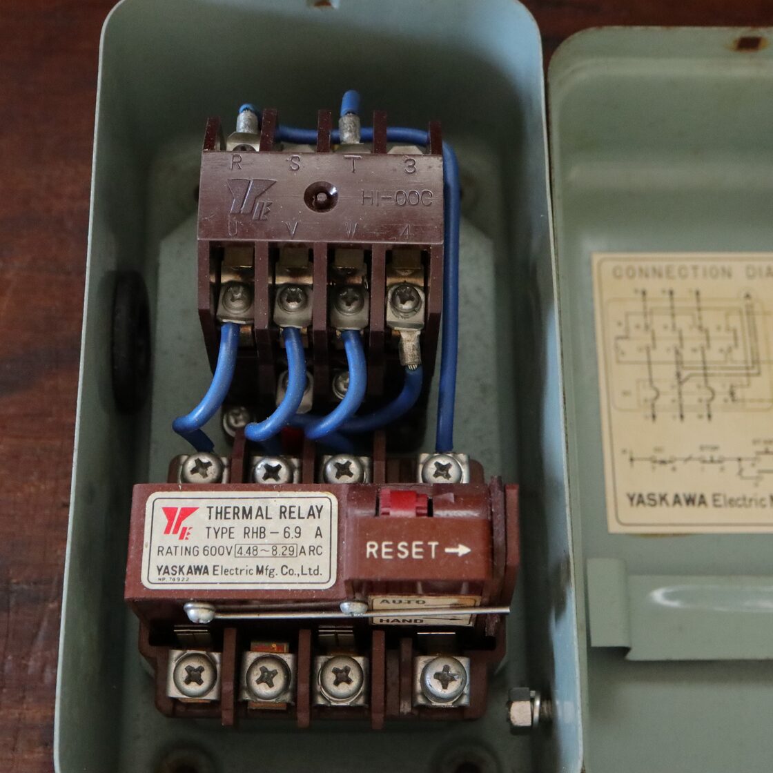 昭和レトロな電磁開閉器 （マグネットスイッチ） AC MAGNETIC SWITCH 